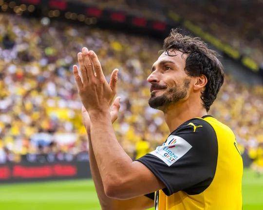 1744012653703049332.png 开云体育在线-秦游夏:老胡,我会无比想念你的外脚背