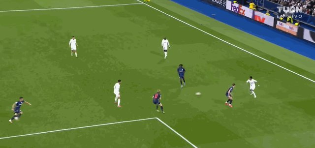 开云体育登录-【欧冠】三叉戟齐发威，皇马主场5比1大胜萨尔茨堡