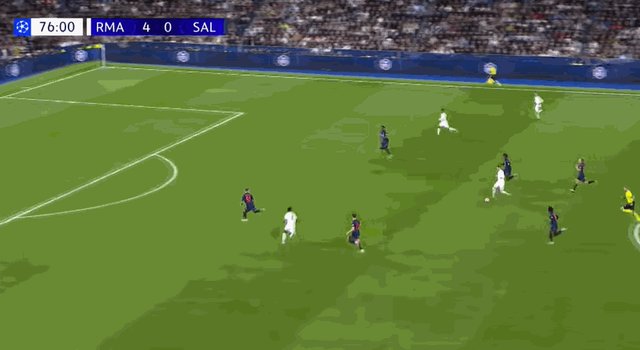 开云体育登录-【欧冠】三叉戟齐发威，皇马主场5比1大胜萨尔茨堡