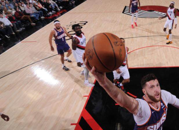 开云体育官网-艾顿被弩机完爆！太阳卖状元赚了？杜兰特添好帮手