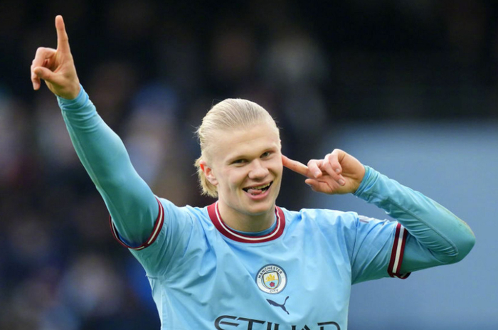 开云体育登录-强挖当世第二人！皇马太豪横，总价5亿欧元，两大巨星成筹码|哈兰德|基利安·姆巴佩|维尼修斯|老佛爷|埃尔林-哈兰德_新浪体育_新浪新闻