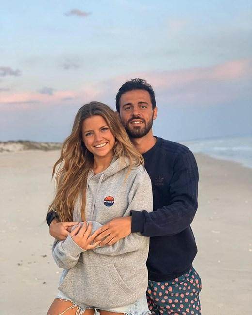 开云体育官网-B席月初结婚 妻子怀孕6个月 或先租后买加盟巴萨？